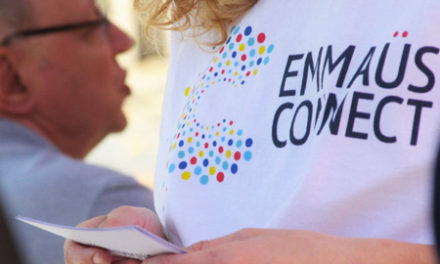 Emmaüs Connect « construire une communauté d’aidants sur tout le territoire »